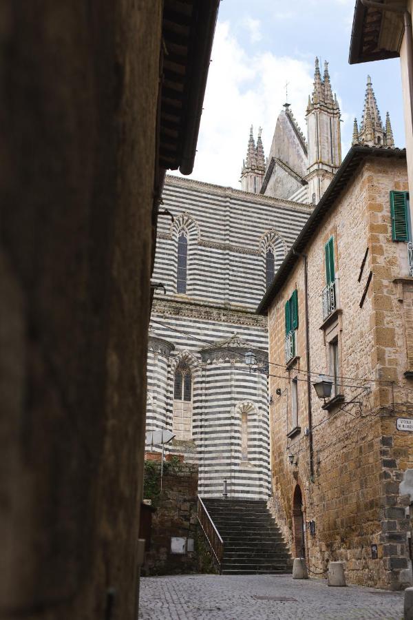 Ad Un Passo Dal Duomo Apartamento Orvieto Exterior foto